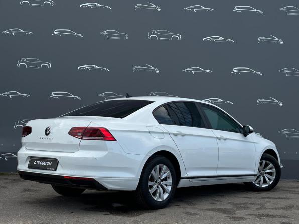 Volkswagen Passat B8 Рестайлинг с пробегом 2020 года, цена 2 158 100 рублей, 56638 км, седан, Автокод Объявления