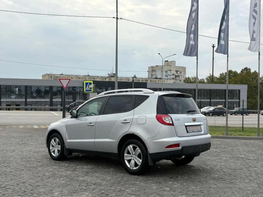 Geely Emgrand X7 I Крым  - изображение 7