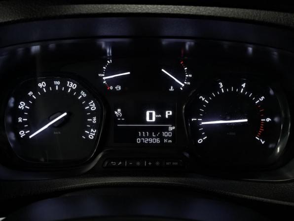 Peugeot Traveller I с пробегом 2019 года, цена 2 920 000 рублей, 72906 км, минивэн, Автокод Объявления