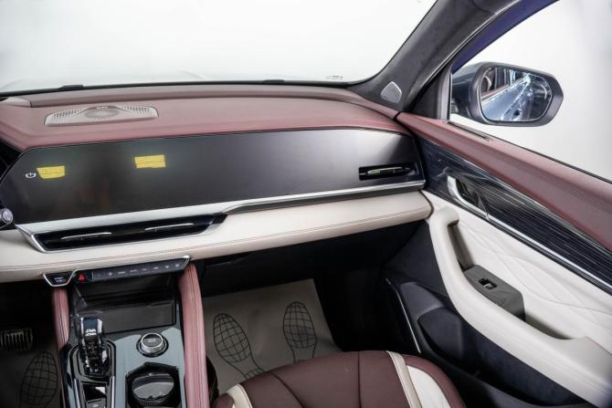 Geely Monjaro I с пробегом 2023 года, цена 3 349 000 рублей, 41890 км, внедорожник, Автокод Объявления
