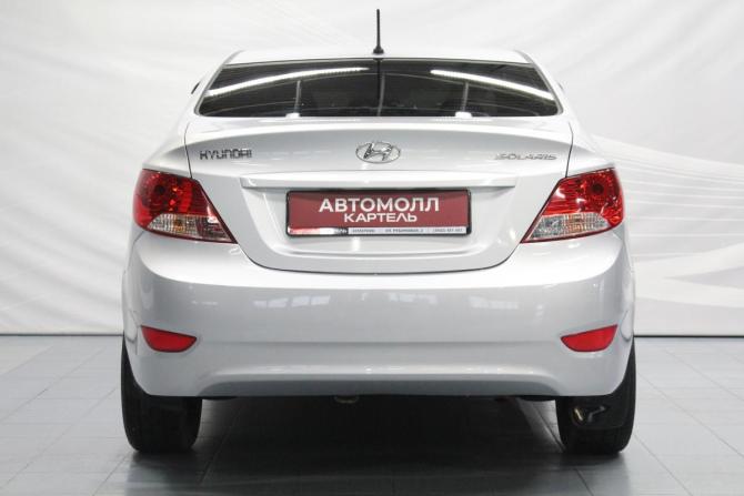 Hyundai Solaris I с пробегом 2013 года, цена 760 000 рублей, 215930 км, седан, Автокод Объявления