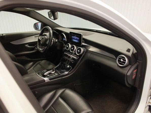 Mercedes-Benz C-Класс IV (W205) с пробегом 2015 года, цена 1 820 000 рублей, 211700 км, седан, Автокод Объявления