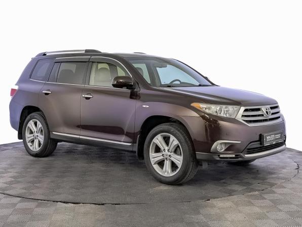 Toyota Highlander II (XU40) Рестайлинг с пробегом 2013 года, цена 1 995 000 рублей, 231320 км, внедорожник, Автокод Объявления