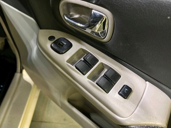 Ford Laser IV с пробегом 2001 года, цена 249 000 рублей, 299121 км, седан, Автокод Объявления