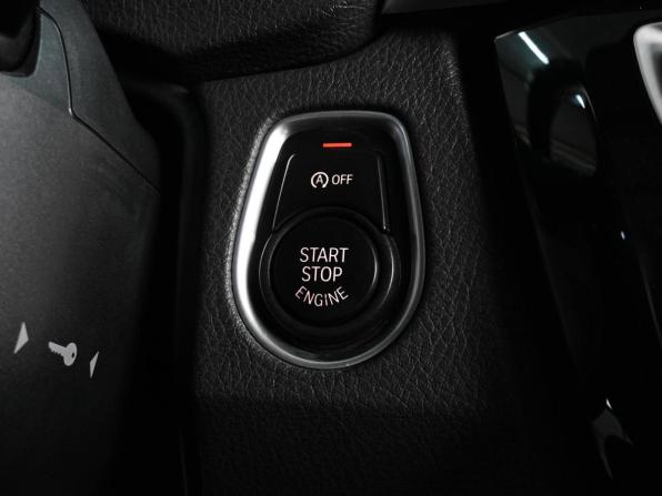 BMW 3 серии VI (F3x) Рестайлинг с пробегом 2015 года, цена 1 629 000 рублей, 101744 км, седан, Автокод Объявления