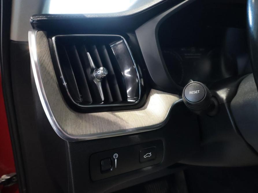Volvo XC60 II Калуга  - изображение 20