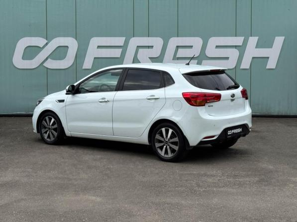 Kia Rio III Рестайлинг с пробегом 2016 года, цена 1 199 000 рублей, 70523 км, хэтчбек, Автокод Объявления