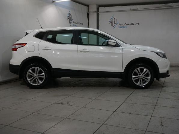 Nissan Qashqai II с пробегом 2014 года, цена 1 569 800 рублей, 114000 км, внедорожник, Автокод Объявления