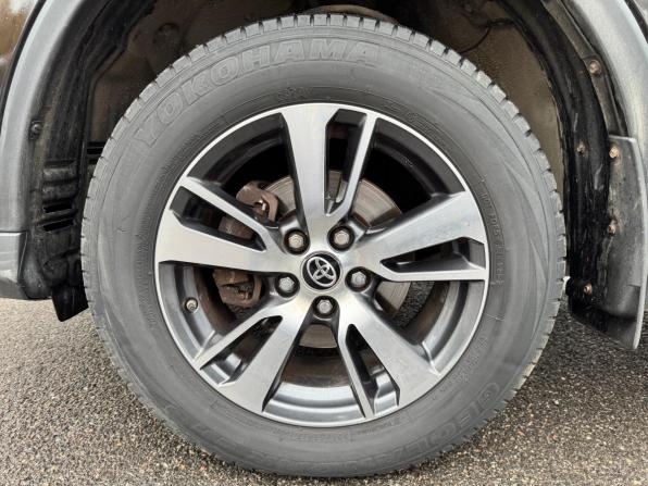 Toyota RAV4 IV (XA40) Рестайлинг с пробегом 2015 года, цена 2 075 000 рублей, 151260 км, внедорожник, Автокод Объявления