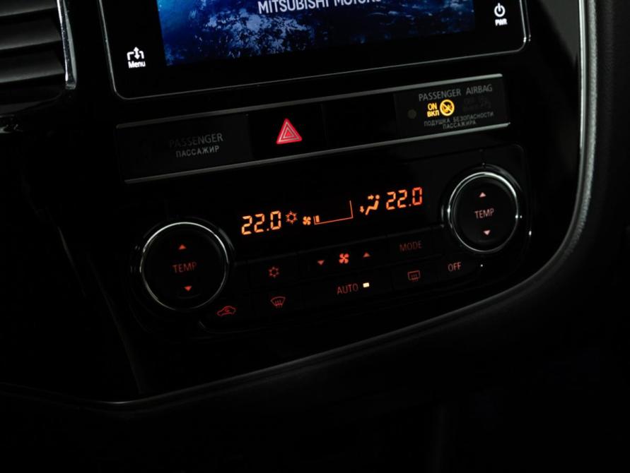 Mitsubishi Outlander III Рестайлинг 3 Санкт-Петербург  - изображение 18