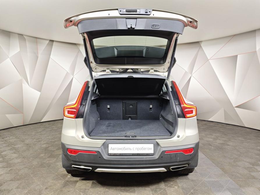 Volvo XC40 I Москва  - изображение 12