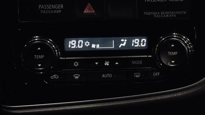 Mitsubishi Outlander III с пробегом 2014 года, цена 1 300 000 рублей, 210000 км, внедорожник, Автокод Объявления