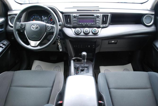 Toyota RAV4 IV (XA40) с пробегом 2015 года, цена 1 980 000 рублей, 138000 км, внедорожник, Автокод Объявления