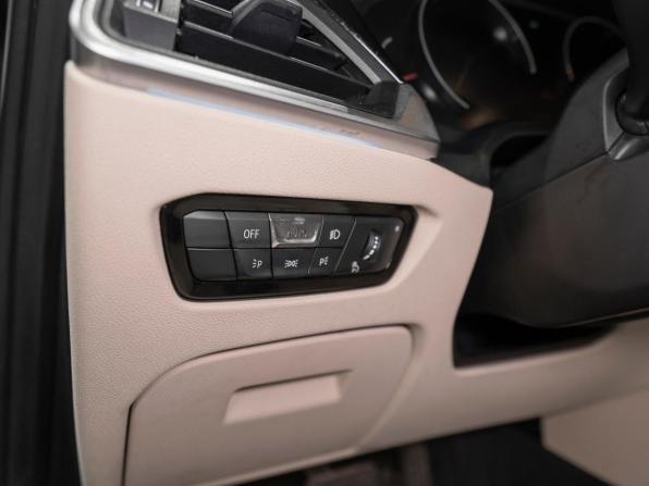 BMW 3 серии VII (G2x) с пробегом 2019 года, цена 2 845 000 рублей, 105065 км, седан, Автокод Объявления