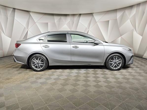 Kia Cerato IV Рестайлинг с пробегом 2021 года, цена 1 897 000 рублей, 65053 км, седан, Автокод Объявления