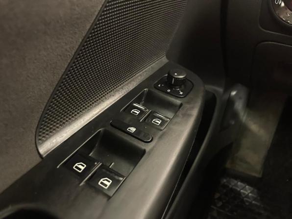 Volkswagen Jetta V с пробегом 2008 года, цена 499 000 рублей, 374138 км, седан, Автокод Объявления