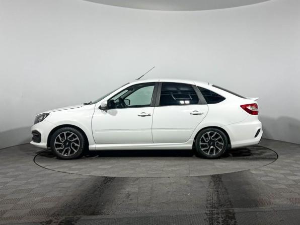 Lada (ВАЗ) Granta I Рестайлинг с пробегом 2023 года, цена 745 000 рублей, 68228 км, лифтбек, Автокод Объявления