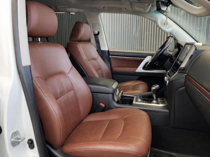 Toyota Land Cruiser 200 Series Рестайлинг 2 Пермь  - изображение 21