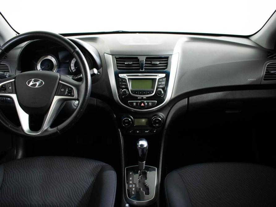 Hyundai Solaris I Москва  - изображение 11