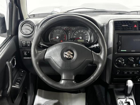 Suzuki Jimny III Рестайлинг 2 с пробегом 2013 года, цена 1 190 000 рублей, 206418 км, внедорожник, Автокод Объявления