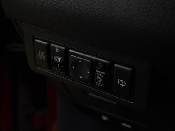 Nissan Tiida I Рестайлинг с пробегом 2013 года, цена 699 000 рублей, 314297 км, хэтчбек, Автокод Объявления