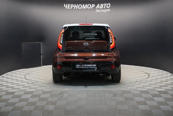 Kia Soul II Рестайлинг с пробегом 2018 года, цена 1 665 000 рублей, 173800 км, хэтчбек, Автокод Объявления