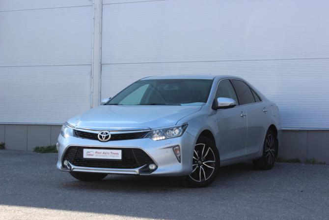 Toyota Camry VII (XV50) Рестайлинг 2 с пробегом 2017 года, цена 2 385 000 рублей, 119740 км, седан, Автокод Объявления