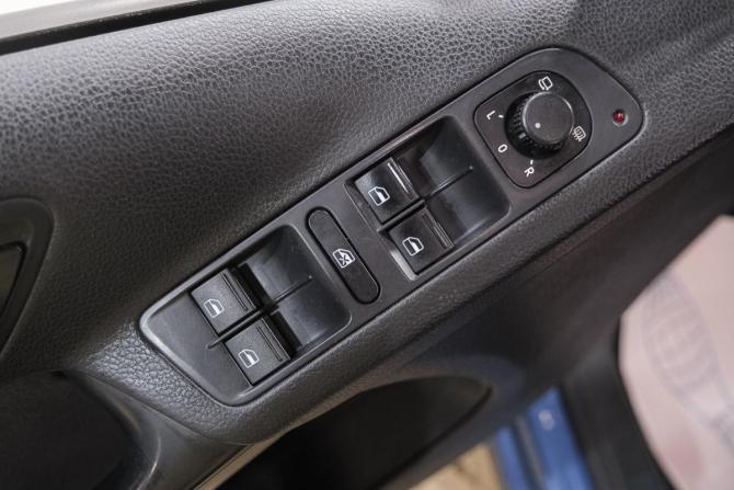 Volkswagen Tiguan I Рестайлинг с пробегом 2014 года, цена 1 469 000 рублей, 249998 км, внедорожник, Автокод Объявления