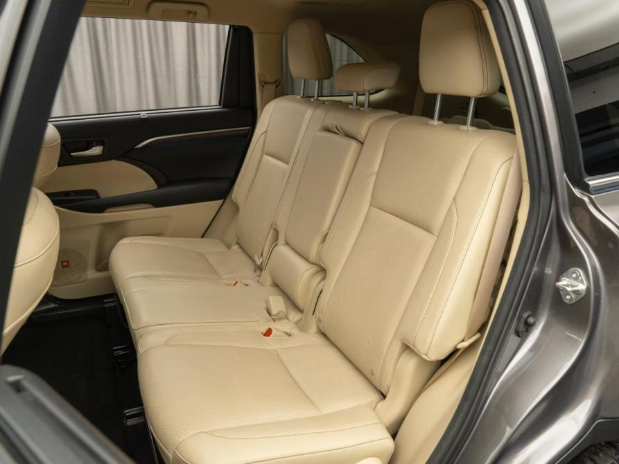 Toyota Highlander III (XU50) Москва  - изображение 12