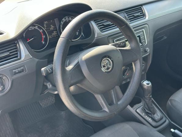 Skoda Rapid I Рестайлинг с пробегом 2019 года, цена 1 220 000 рублей, 97670 км, лифтбек, Автокод Объявления