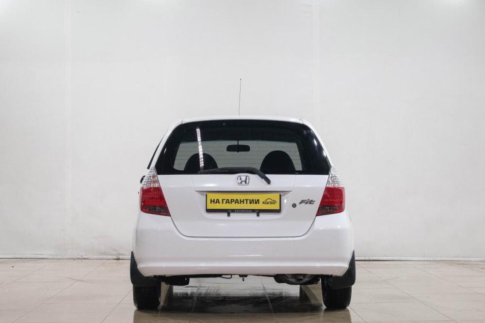 Honda Fit I Новокузнецк  - изображение 6