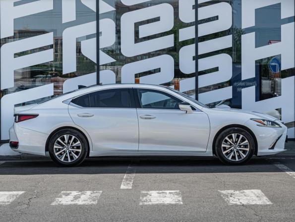Lexus ES VII с пробегом 2018 года, цена 3 650 000 рублей, 154356 км, седан, Автокод Объявления
