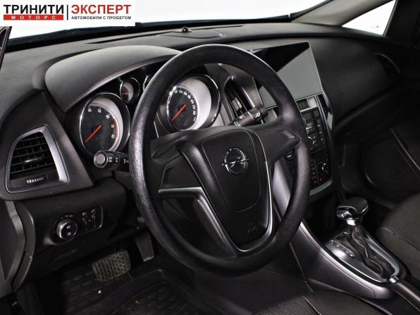 Opel Astra J Рестайлинг с пробегом 2014 года, цена 897 000 рублей, 119499 км, седан, Автокод Объявления