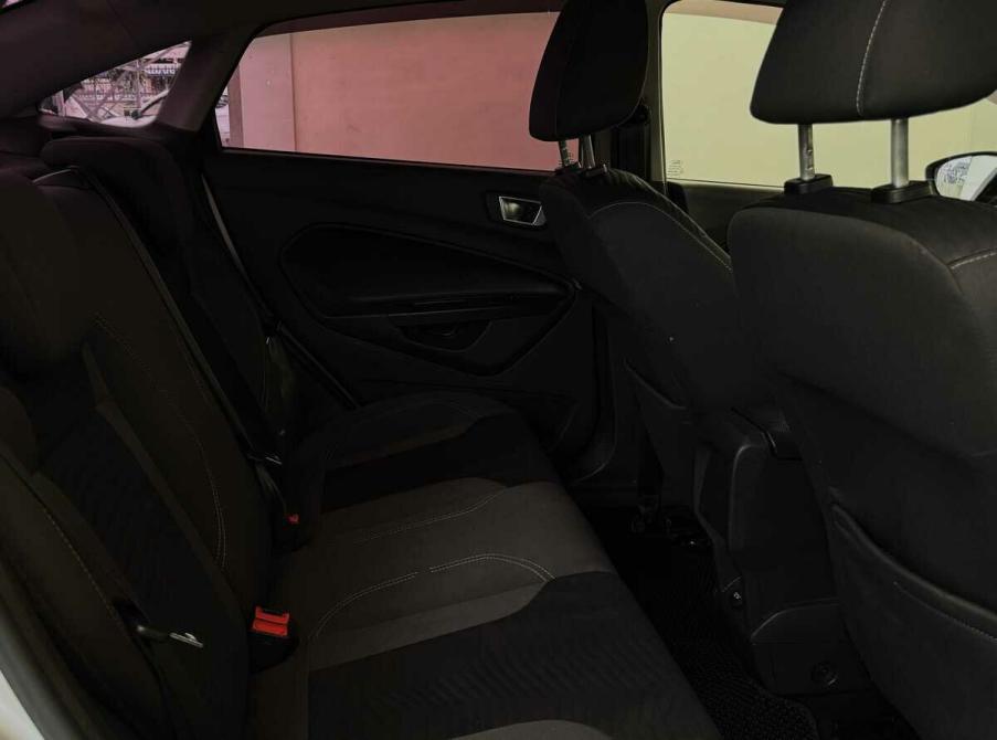 Ford Fiesta Mk6 Рестайлинг Москва  - изображение 13