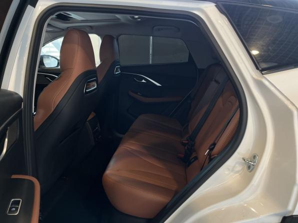 Omoda C5 I с пробегом 2022 года, цена 1 895 000 рублей, 48540 км, внедорожник, Автокод Объявления