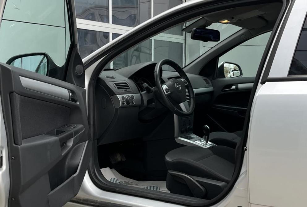 Opel Astra H Рестайлинг Владимир  - изображение 11