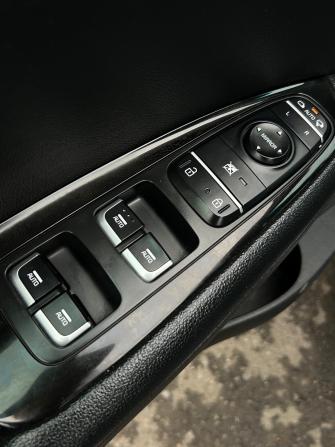 Kia Optima IV Рестайлинг с пробегом 2018 года, цена 1 990 000 рублей, 153846 км, седан, Автокод Объявления