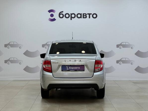 Lada (ВАЗ) Granta I Рестайлинг с пробегом 2022 года, цена 835 000 рублей, 56698 км, седан, Автокод Объявления