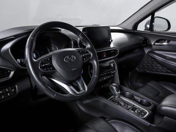 Hyundai Santa Fe IV с пробегом 2018 года, цена 2 820 000 рублей, 136347 км, внедорожник, Автокод Объявления