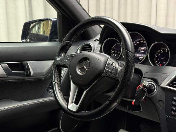 Mercedes-Benz C-Класс III (W204) Рестайлинг с пробегом 2012 года, цена 1 599 000 рублей, 181350 км, седан, Автокод Объявления