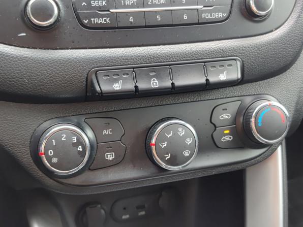 Kia Ceed II с пробегом 2013 года, цена 967 000 рублей, 175638 км, хэтчбек, Автокод Объявления