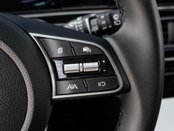 Kia Seltos I Рестайлинг с пробегом 2025 года, цена 2 820 000 рублей, 43 км, внедорожник, Автокод Объявления