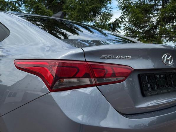 Hyundai Solaris II с пробегом 2017 года, цена 1 179 000 рублей, 92000 км, седан, Автокод Объявления