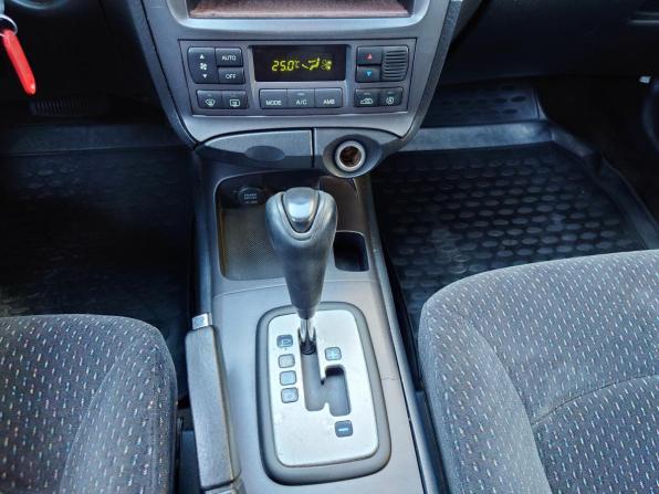 Hyundai Sonata IV (EF) Рестайлинг с пробегом 2009 года, цена 450 000 рублей, 257967 км, седан, Автокод Объявления