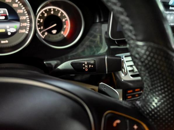 Mercedes-Benz CLS II (C218) Рестайлинг с пробегом 2015 года, цена 2 400 000 рублей, 221827 км, универсал, Автокод Объявления