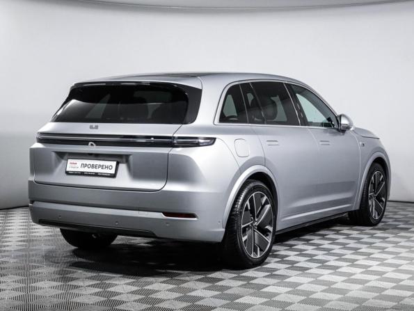 Li Auto (Lixiang) L7 I Рестайлинг с пробегом 2025 года, цена 8 200 000 рублей, 13410 км, внедорожник, Автокод Объявления
