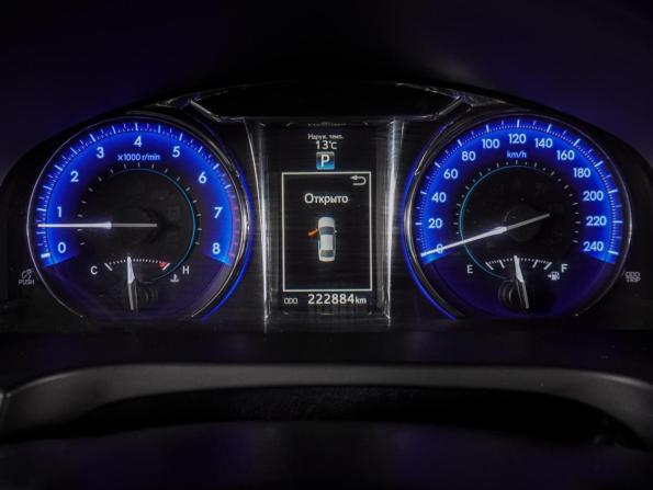 Toyota Camry VII (XV50) Рестайлинг с пробегом 2015 года, цена 1 749 000 рублей, 222884 км, седан, Автокод Объявления