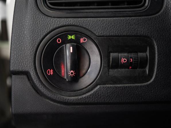 Volkswagen Polo V Рестайлинг с пробегом 2020 года, цена 505 000 рублей, 375823 км, седан, Автокод Объявления