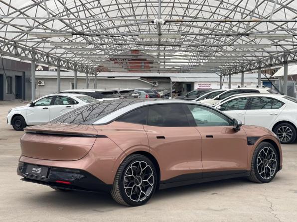 Zeekr 007 с пробегом 2024 года, цена 4 990 000 рублей, 88 км, седан, Автокод Объявления