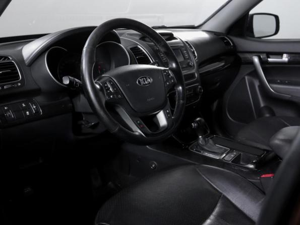 Kia Sorento II Рестайлинг с пробегом 2017 года, цена 1 999 000 рублей, 140076 км, внедорожник, Автокод Объявления